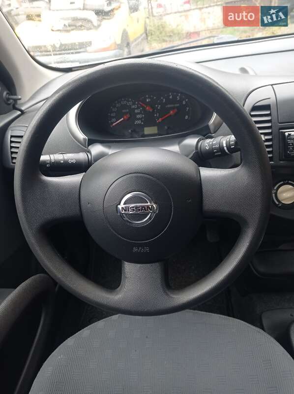 Хэтчбек Nissan Micra 2004 в Виннице