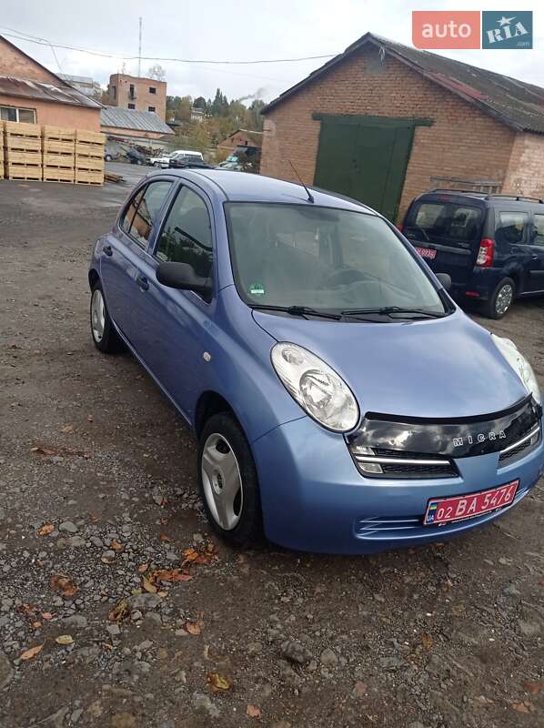 Хэтчбек Nissan Micra 2004 в Виннице