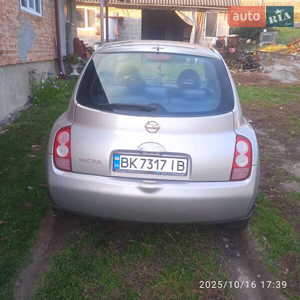 Хэтчбек Nissan Micra 2004 в Ровно фото 15 Хэтчбек Nissan Micra 2004 в Ровно