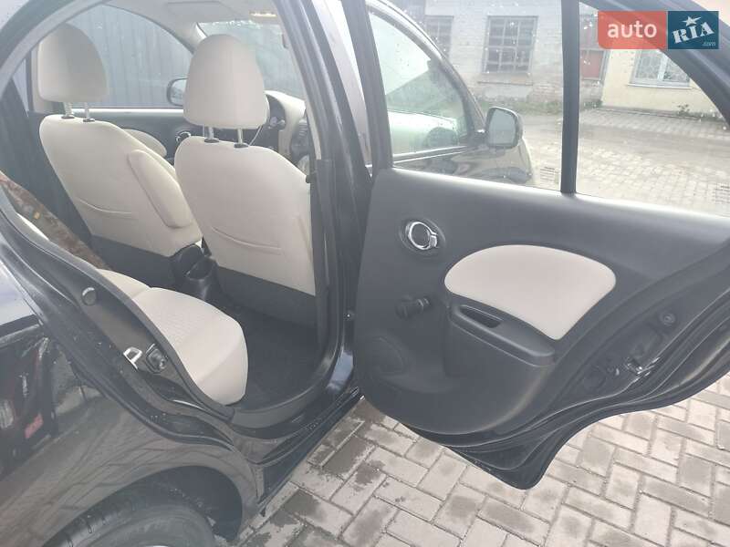 Хэтчбек Nissan Micra 2011 в Ровно