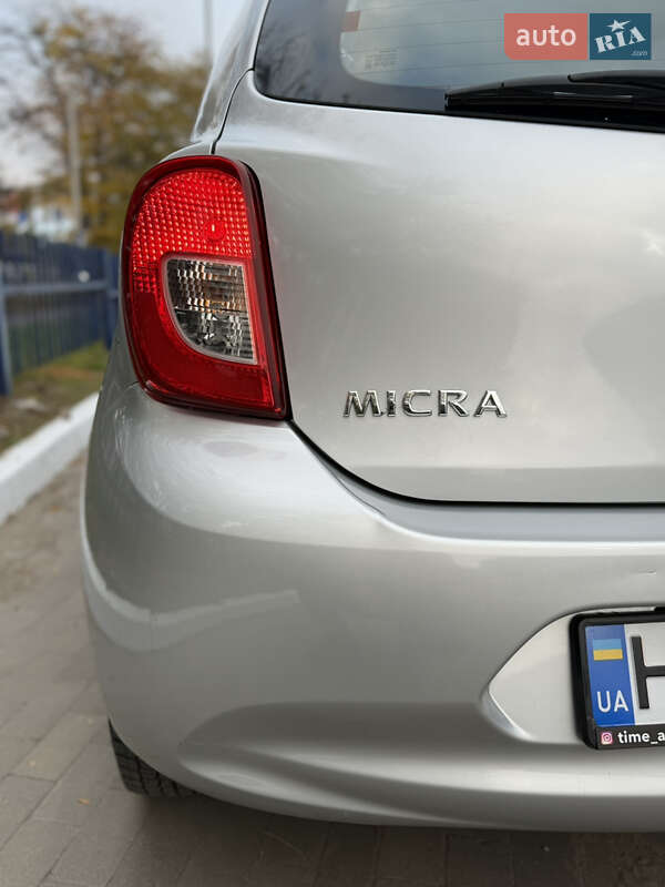 Хэтчбек Nissan Micra 2015 в Одессе