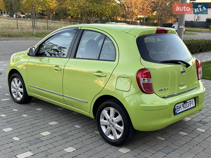Хетчбек Nissan Micra 2013 в Одесі