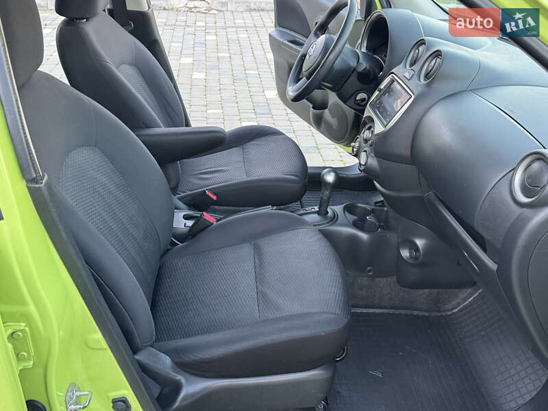 Хетчбек Nissan Micra 2013 в Одесі