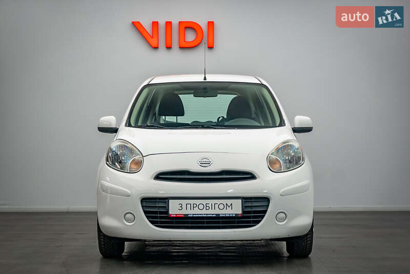 Хэтчбек Nissan Micra 2013 в Киеве