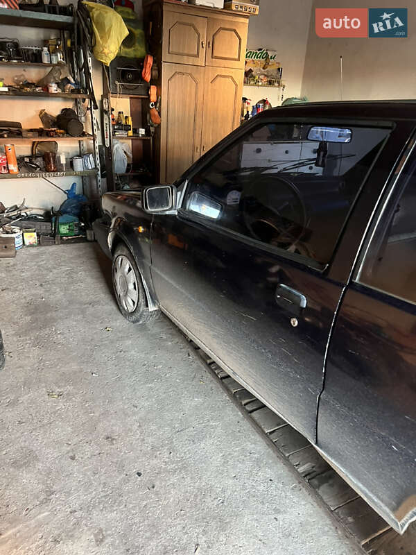 Хэтчбек Nissan Micra 1989 в Копычинце фото 6 Хэтчбек Nissan Micra 1989 в Копычинце