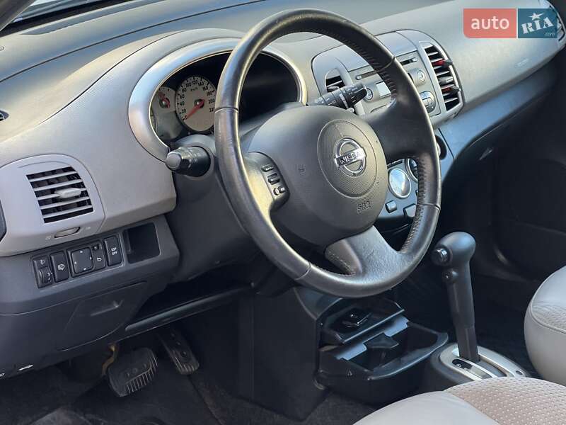 Хэтчбек Nissan Micra 2006 в Киеве