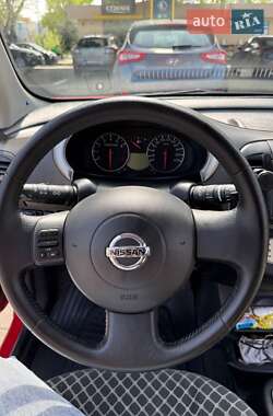 Хэтчбек Nissan Micra 2005 в Яготине