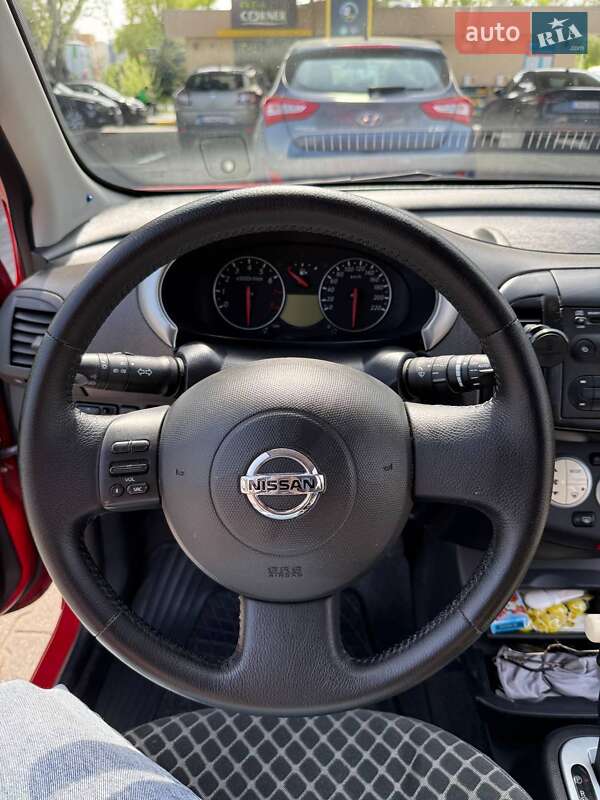 Хэтчбек Nissan Micra 2005 в Яготине