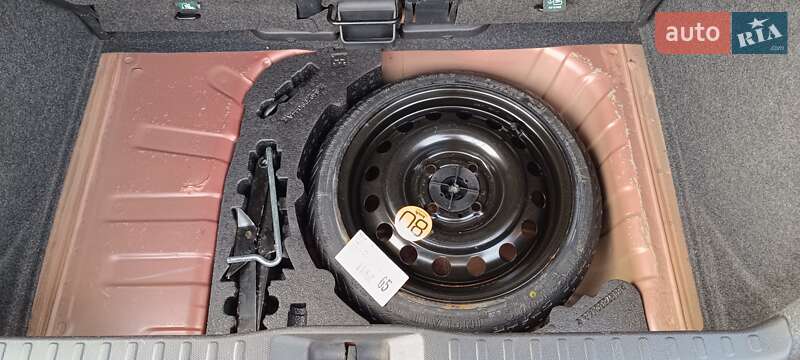 Хэтчбек Nissan Micra 2008 в Киеве