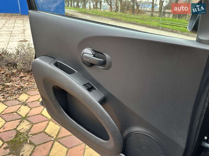 Хэтчбек Nissan Micra 2008 в Одессе фото 47 Хэтчбек Nissan Micra 2008 в Одессе