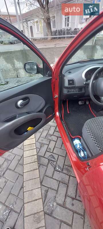 Хэтчбек Nissan Micra 2005 в Кропивницком фото 10 Хэтчбек Nissan Micra 2005 в Кропивницком