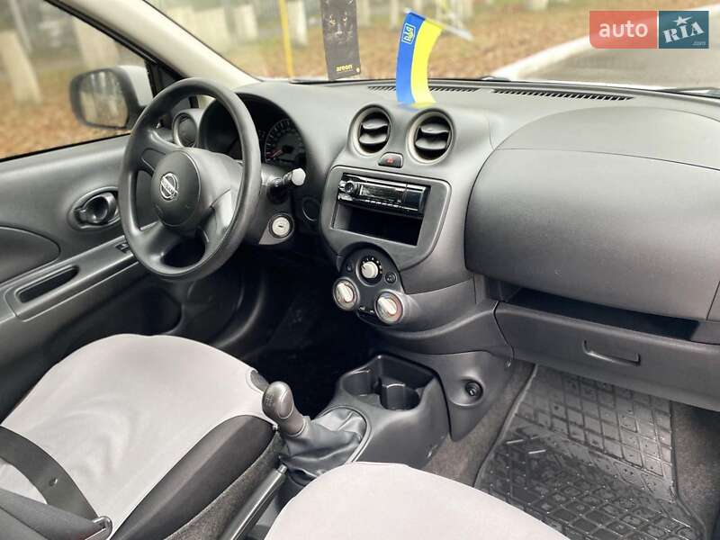 Хэтчбек Nissan Micra 2013 в Полтаве