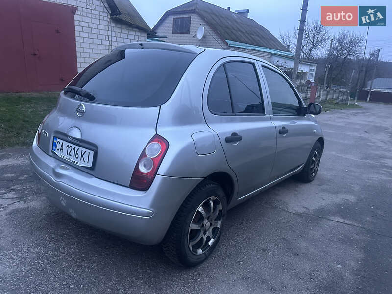 Хэтчбек Nissan Micra 2006 в Звенигородке