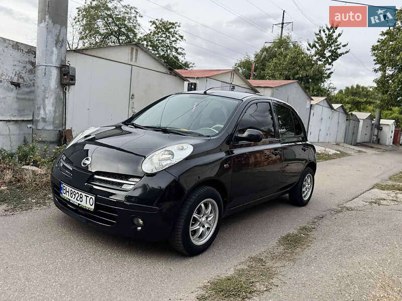 Хэтчбек Nissan Micra 2007 в Одессе