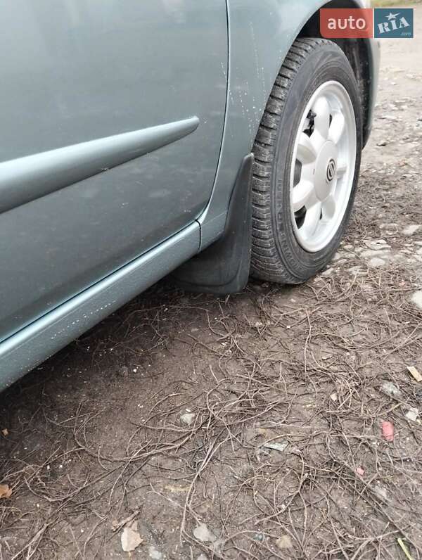 Хэтчбек Nissan Micra 2002 в Виннице фото 26 Хэтчбек Nissan Micra 2002 в Виннице