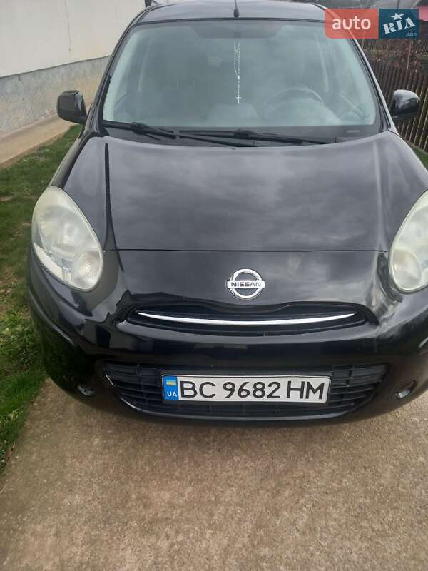 Хэтчбек Nissan Micra 2011 в Стрые