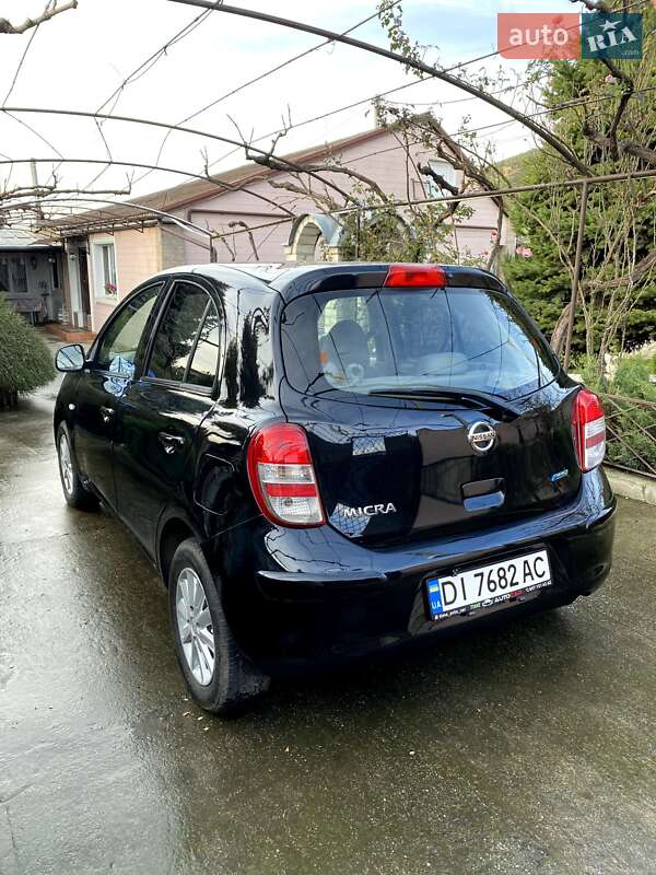 Хэтчбек Nissan Micra 2012 в Одессе