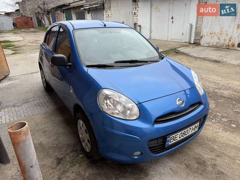 Nissan Micra 2012