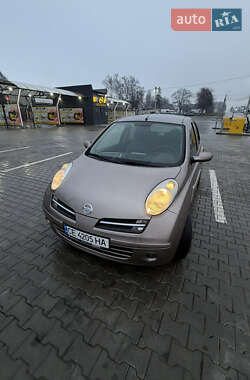 Хэтчбек Nissan Micra 2006 в Черновцах