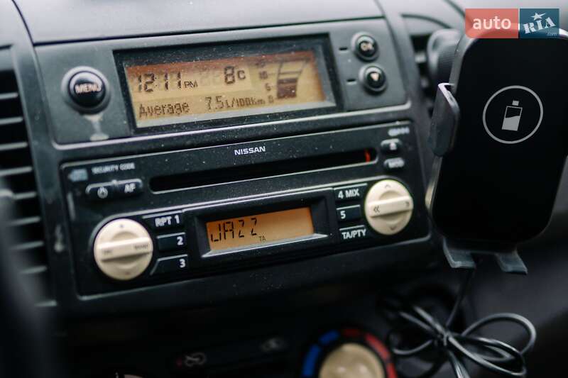 Хэтчбек Nissan Micra 2003 в Броварах фото 9 Хэтчбек Nissan Micra 2003 в Броварах