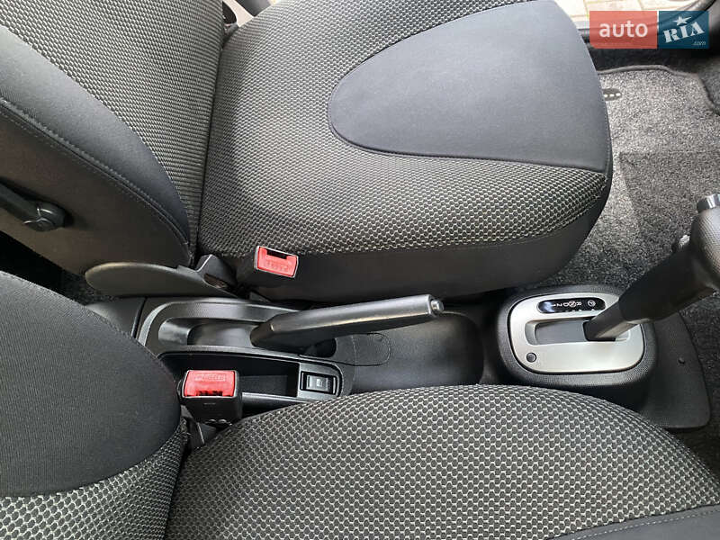 Хетчбек Nissan Micra 2008 в Вінниці