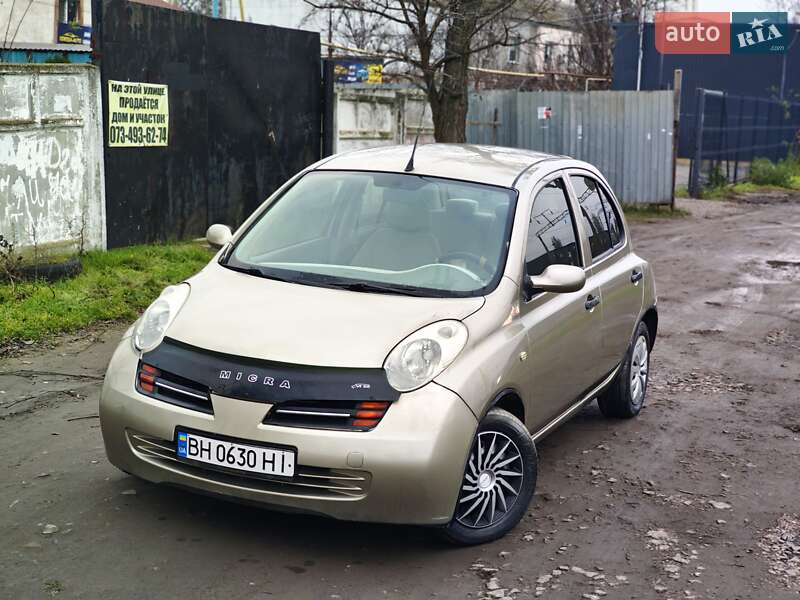 Nissan Micra 2004 Nissan Micra 2004