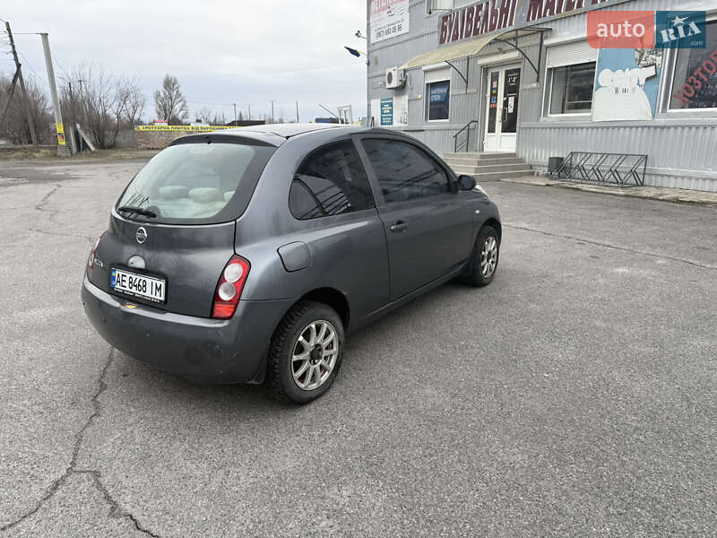 Хэтчбек Nissan Micra 2003 в Днепре