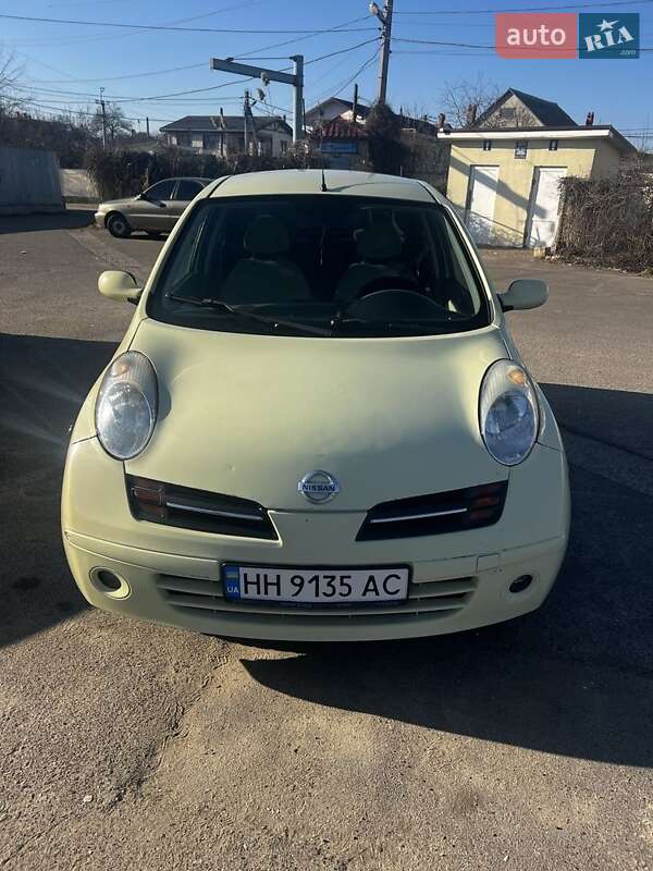Nissan Micra 2005