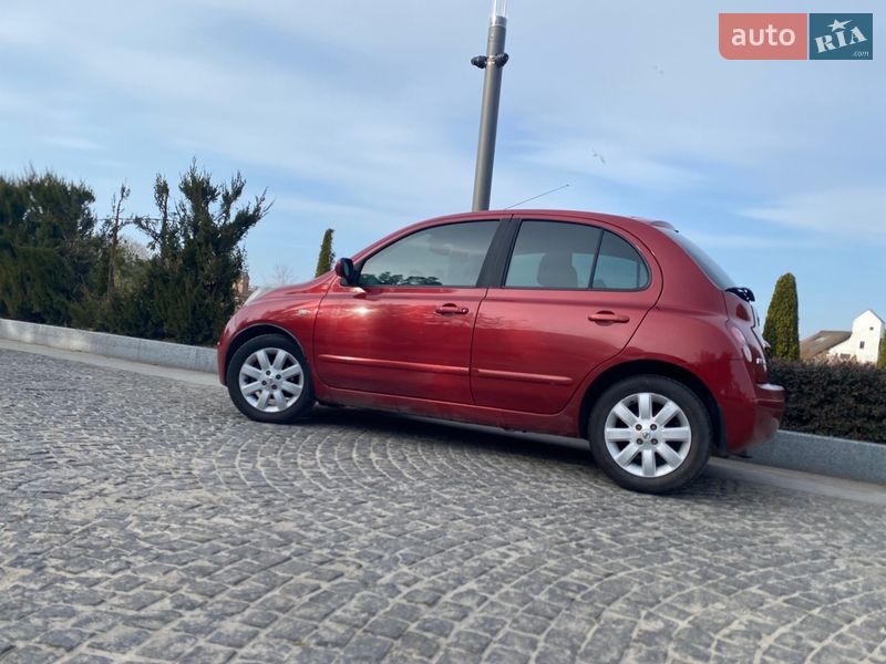 Хэтчбек Nissan Micra 2008 в Днепре