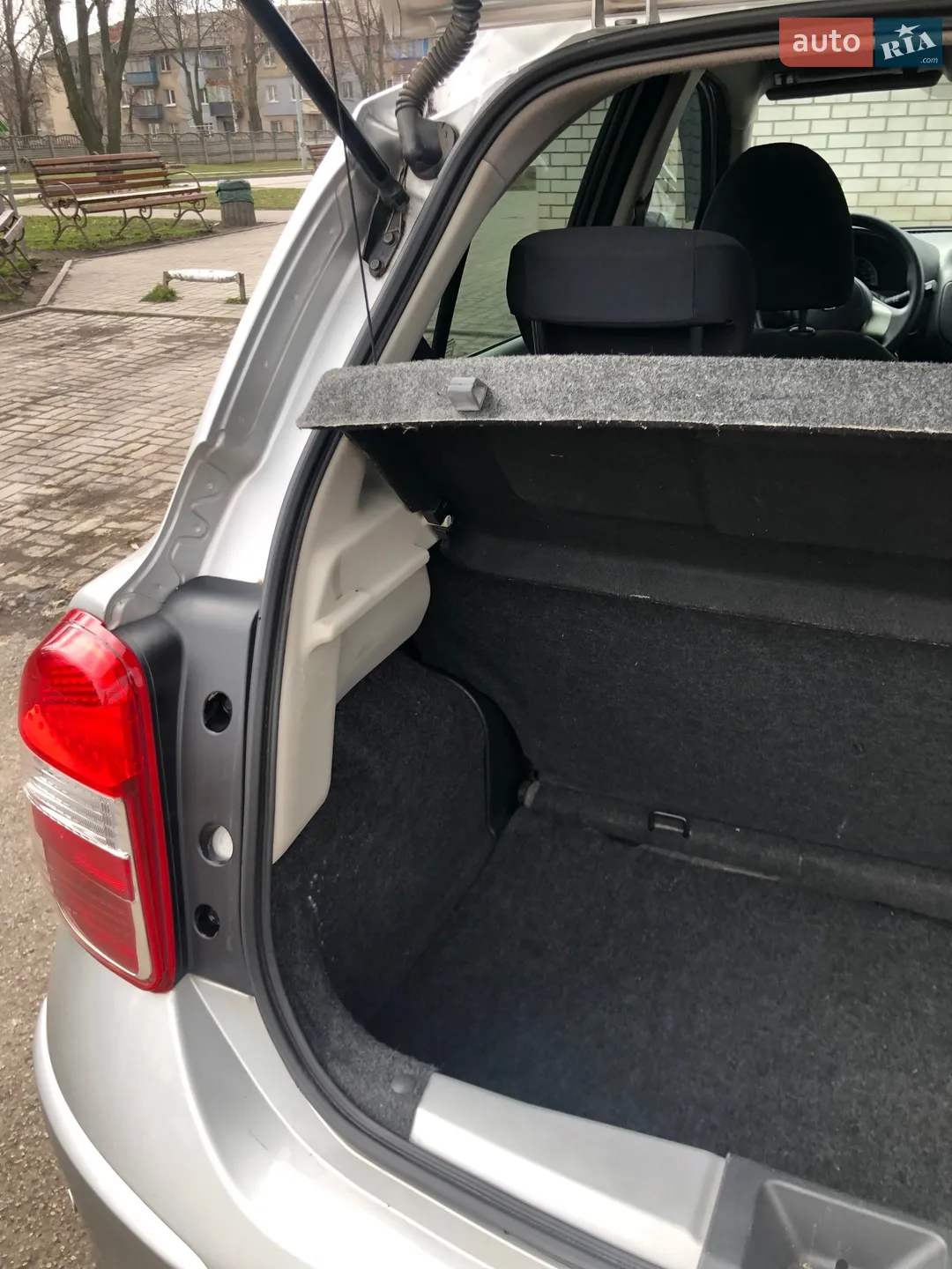 2011 Nissan Micra - мініатюра 4