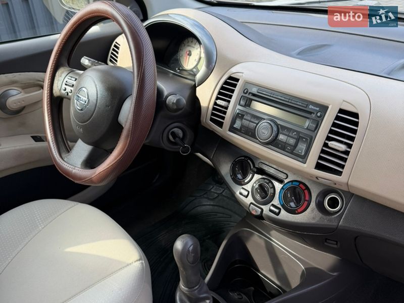 Хетчбек Nissan Micra 2007 в Долині