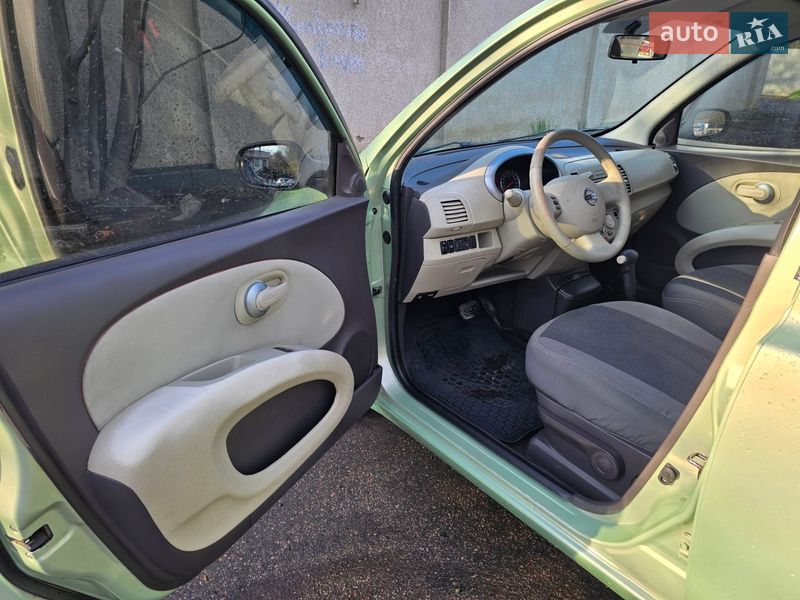 Хэтчбек Nissan Micra 2005 в Одессе