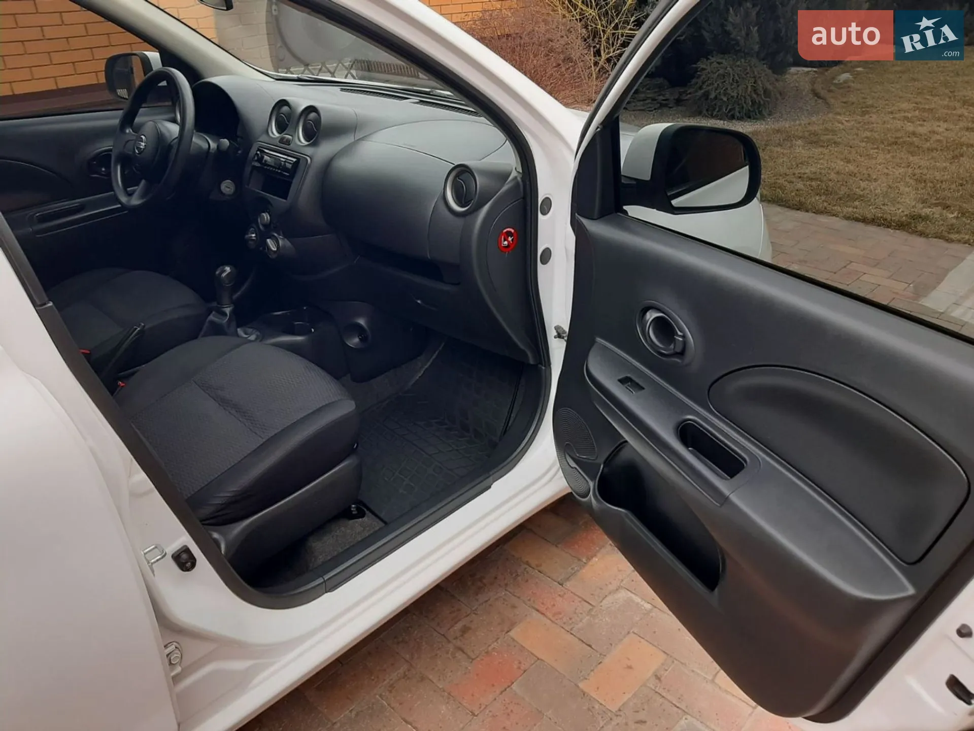 2013 Nissan Micra - мініатюра 12