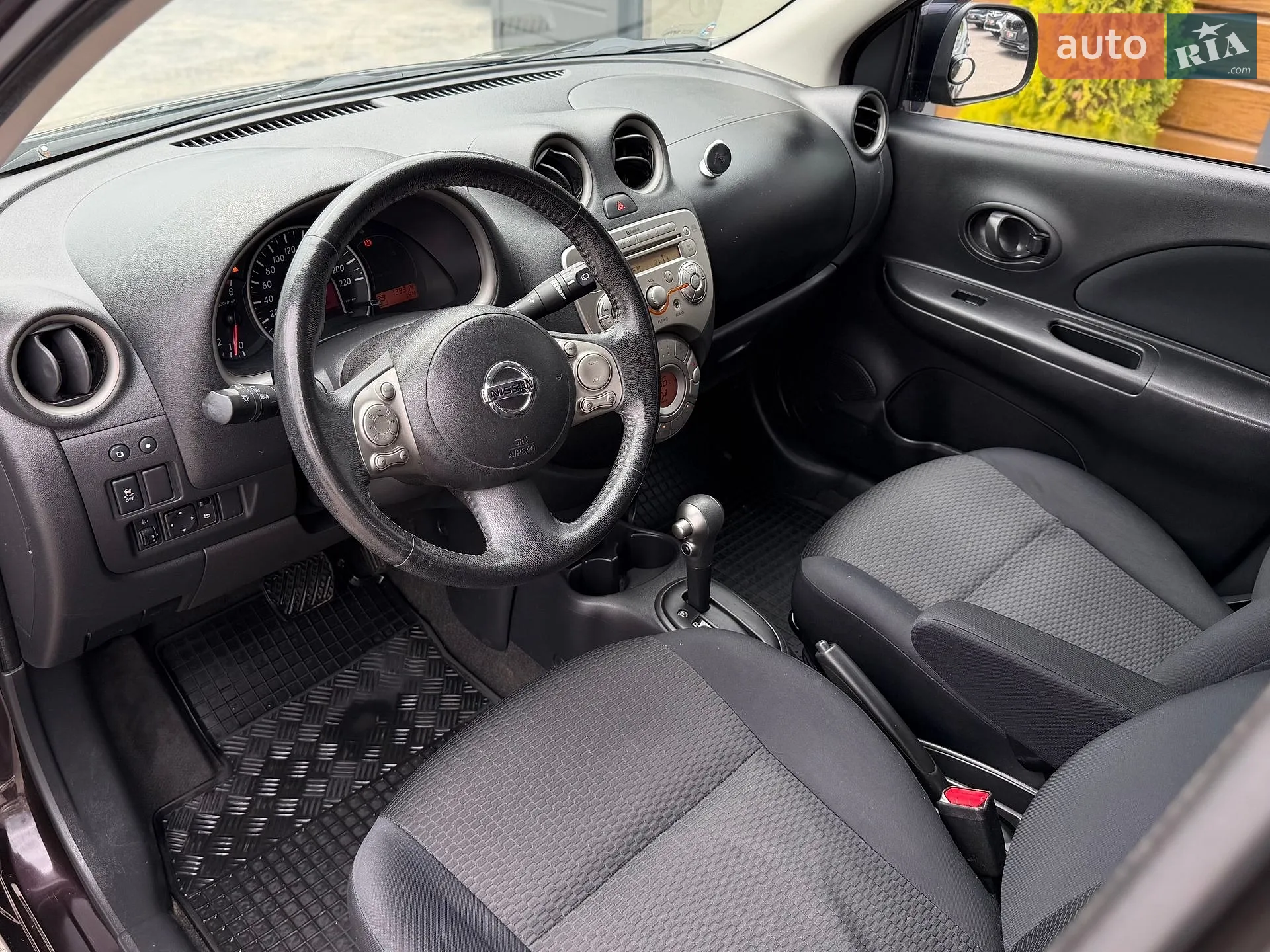 2011 Nissan Micra - мініатюра 29