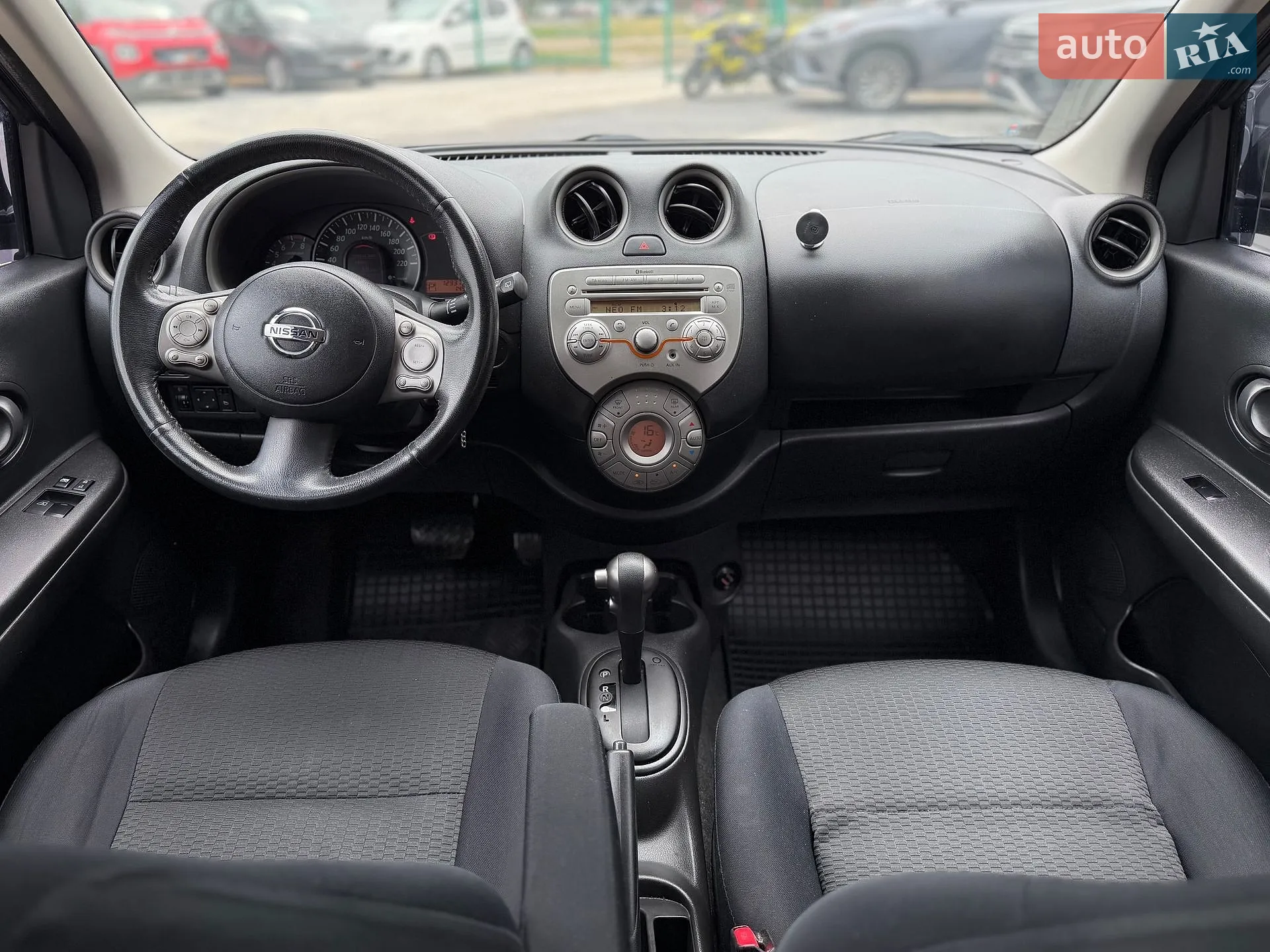 2011 Nissan Micra - мініатюра 32
