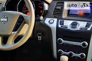 Позашляховик / Кросовер Nissan Murano 2010 в 