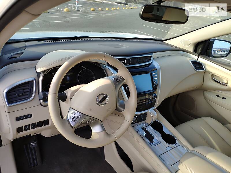 Позашляховик / Кросовер Nissan Murano 2017 в Києві