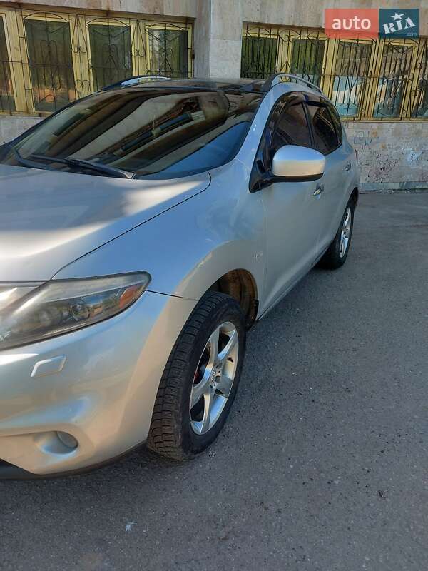 Позашляховик / Кросовер Nissan Murano 2011 в Івано-Франківську