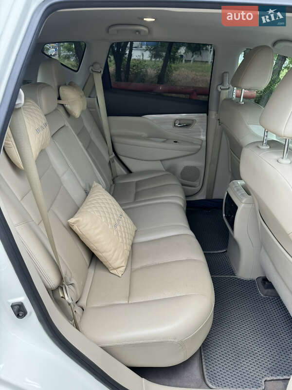 Позашляховик / Кросовер Nissan Murano 2017 в Києві