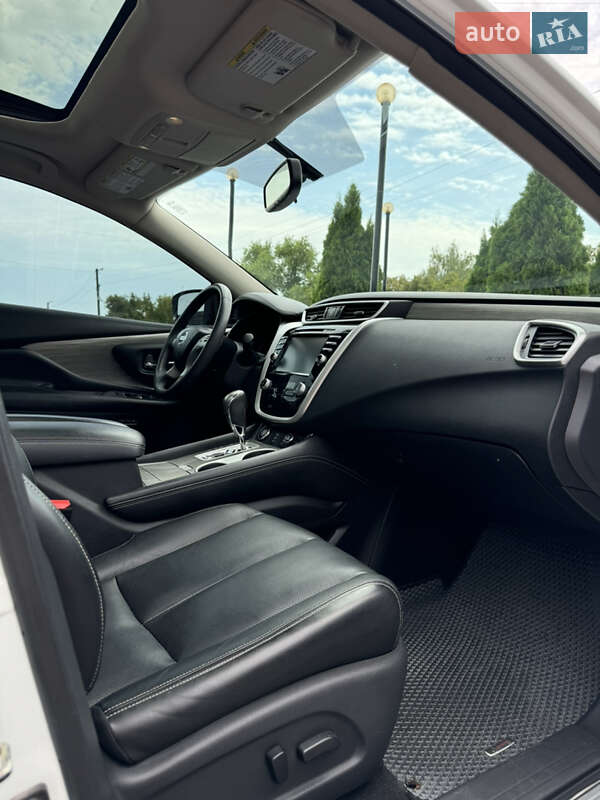 Внедорожник / Кроссовер Nissan Murano 2016 в Новгородке