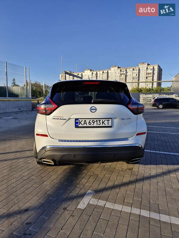 Позашляховик / Кросовер Nissan Murano 2019 в Первомайську