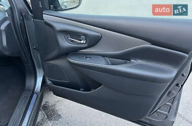 Внедорожник / Кроссовер Nissan Murano 2019 в 