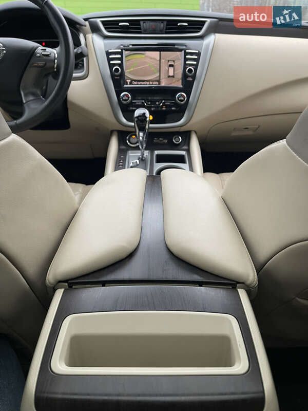Позашляховик / Кросовер Nissan Murano 2019 в Києві