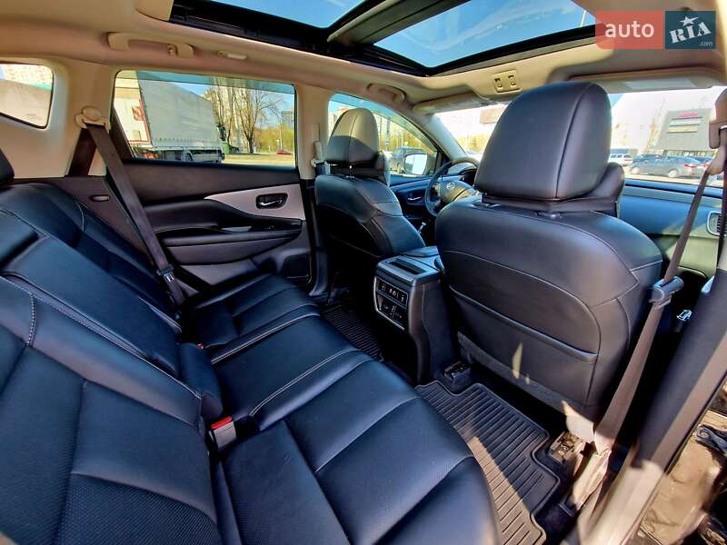Позашляховик / Кросовер Nissan Murano 2020 в Києві