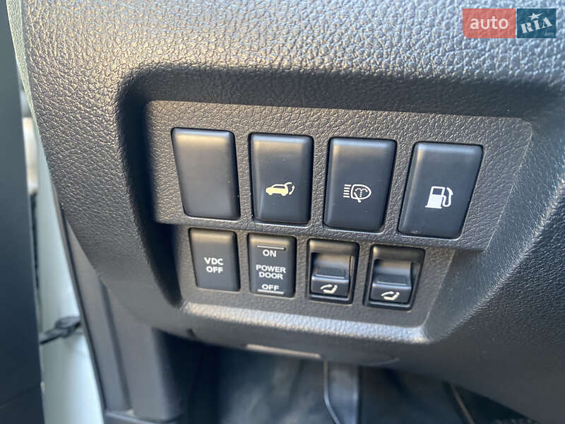 Позашляховик / Кросовер Nissan Murano 2010 в Одесі