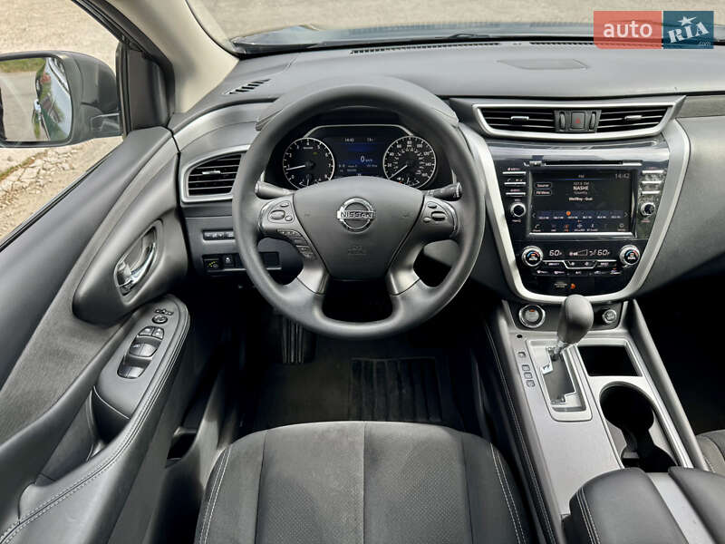 Позашляховик / Кросовер Nissan Murano 2019 в Києві