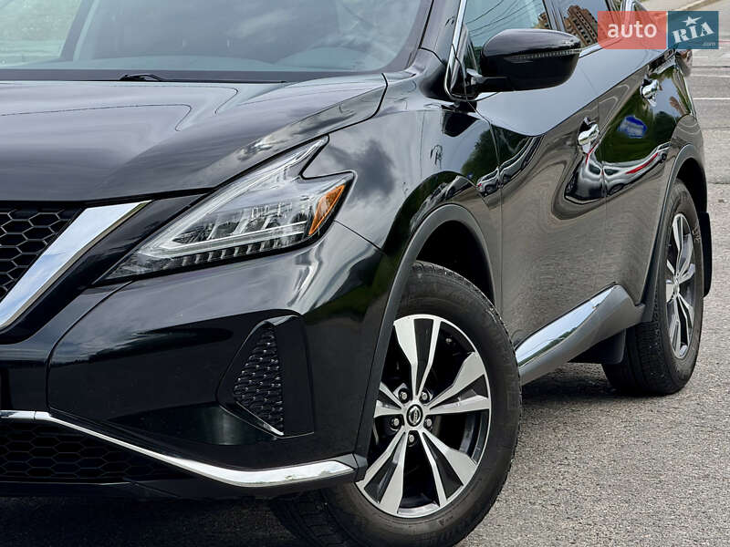 Позашляховик / Кросовер Nissan Murano 2019 в Києві