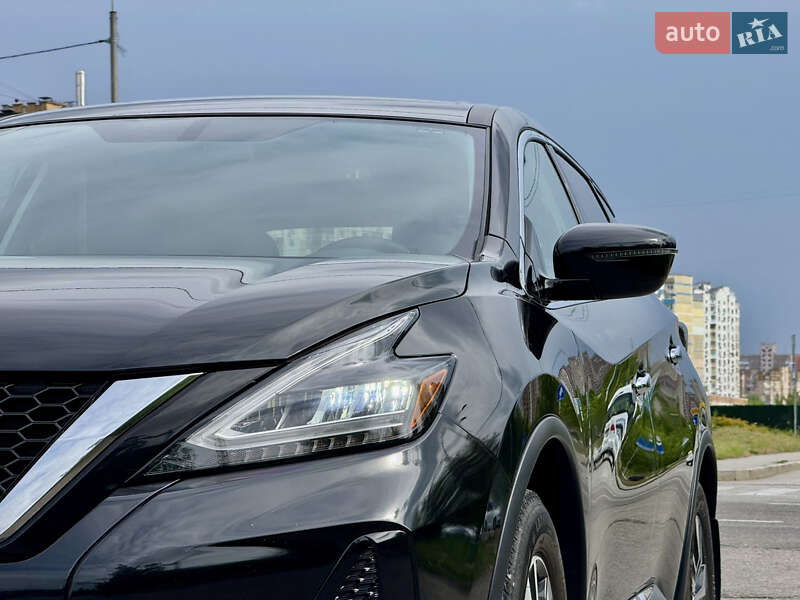 Позашляховик / Кросовер Nissan Murano 2019 в Києві