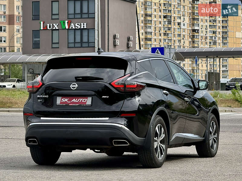 Позашляховик / Кросовер Nissan Murano 2019 в Києві