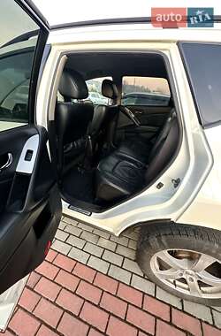 Позашляховик / Кросовер Nissan Murano 2012 в 